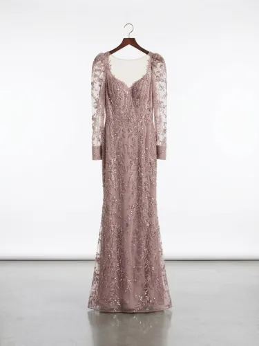 Vestido morado con brillo (cinderella) talla 10